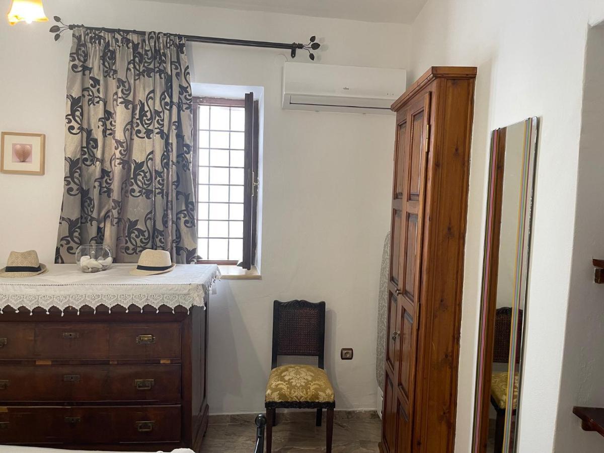 Villa Rania'S House à Hydra  Extérieur photo