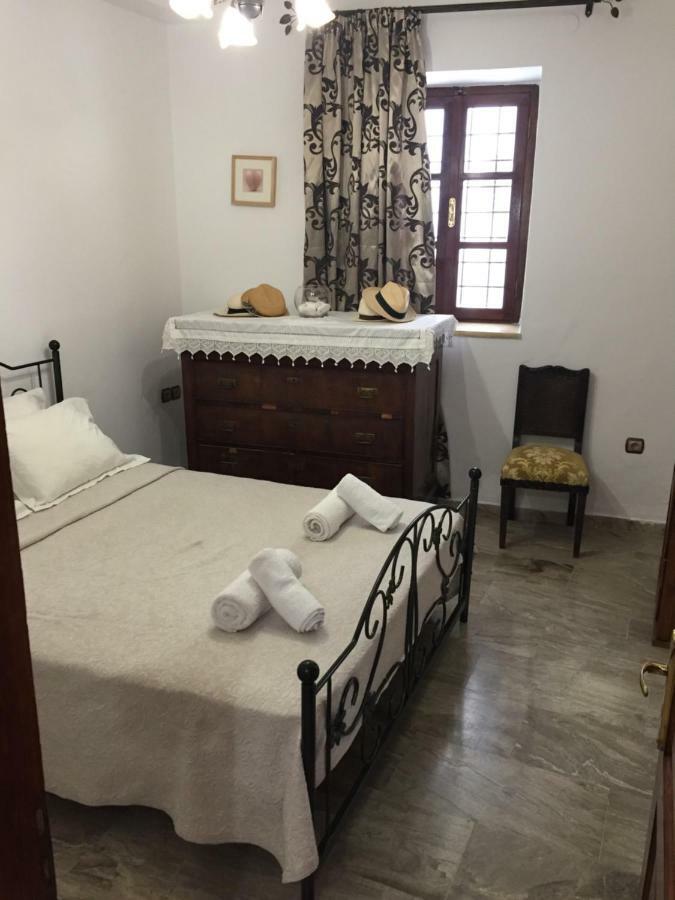 Villa Rania'S House à Hydra  Extérieur photo