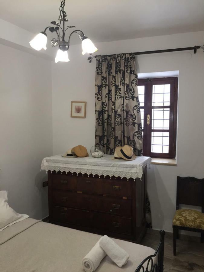 Villa Rania'S House à Hydra  Extérieur photo